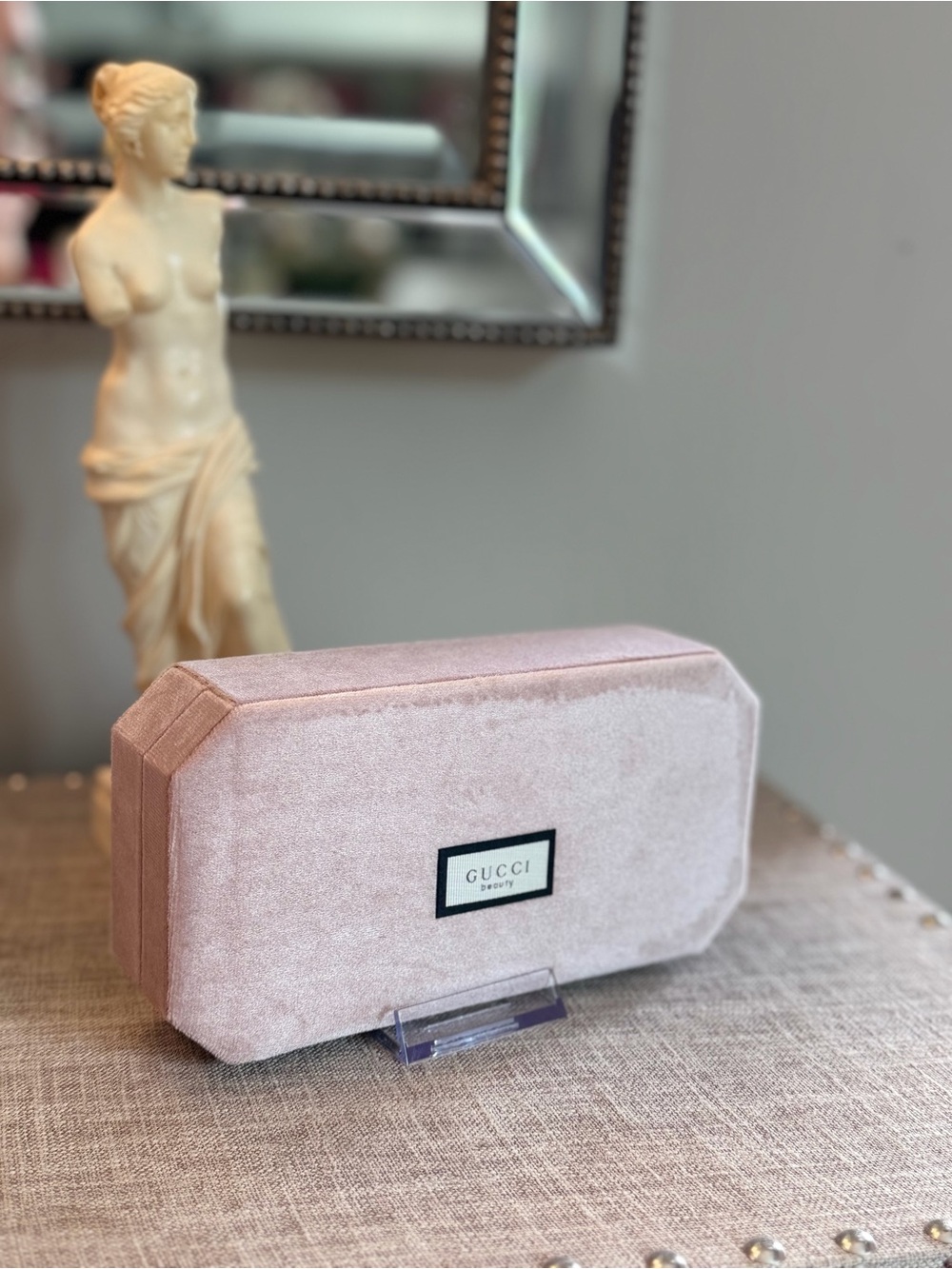 New GWP For Gucci Pink Velvet 8 inch Jewelry Case - Picture 6 of 9
